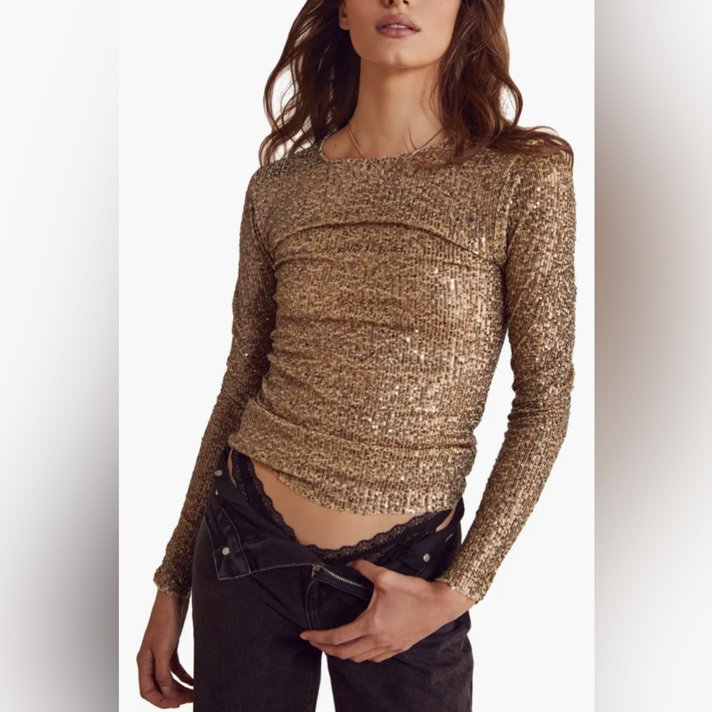 Free People NWT Medium Gold sequin Long-sleeve Top